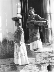 Donne a Tehuantepec, Messico, 1929